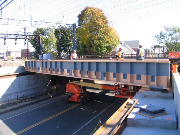 Side view of CTDOT Monroe Street Railroad Bridge Design