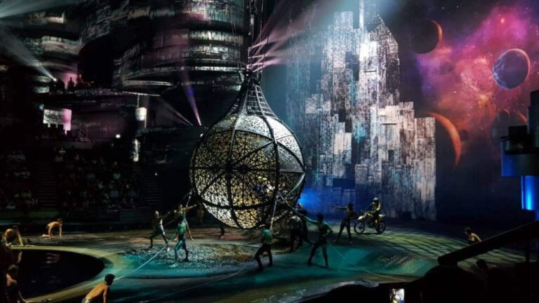 Rigging La Perle at Al Habtoor City Theatre