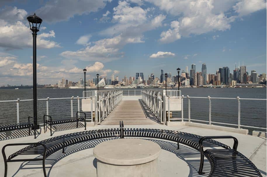 Mal McLaren – Return to the Waterfront